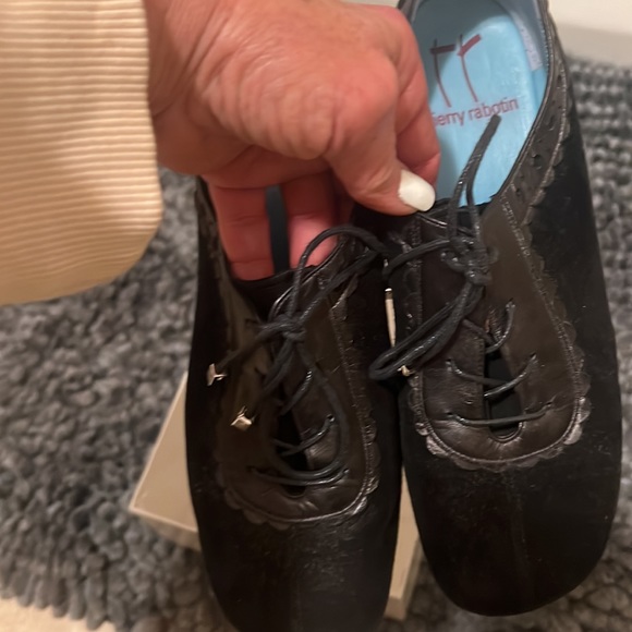 Thierry Rabotin suede and leather lace up wedge flats - Picture 4 of 5